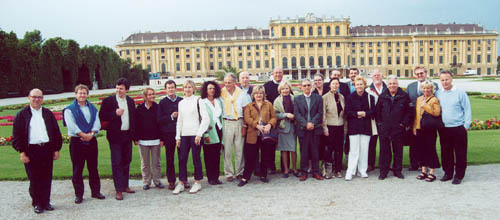 gen_2001_wien.JPG (36829 Byte)